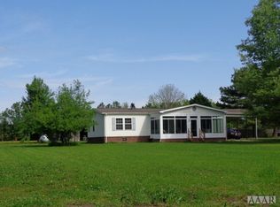 1400 Middle Swamp Rd, Corapeake, NC 27926