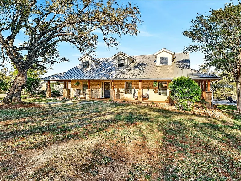 301 Medlin Creek Loop — Photo 3