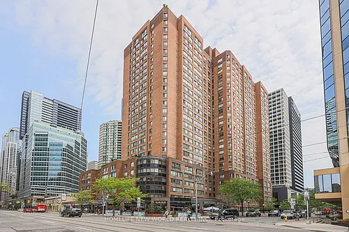 633 Bay St #1003 Photo 1