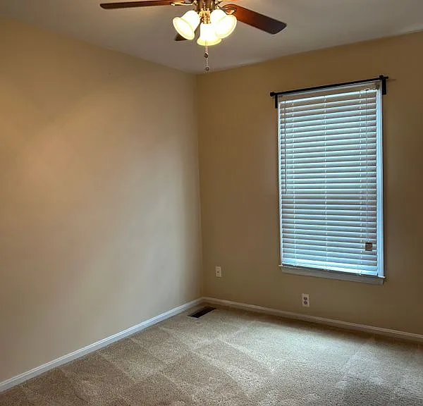 12052 Stallion Ct — Photo 5