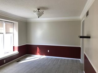 6228 W 121st Ter, Overland Park, KS 66209