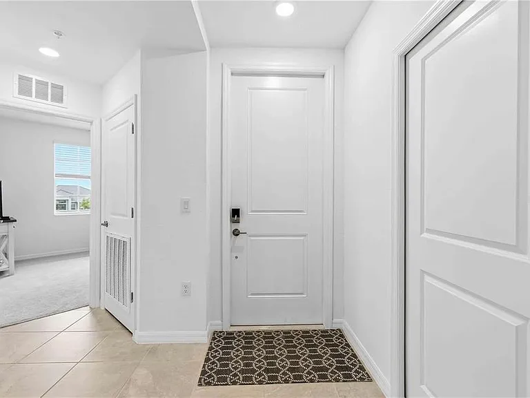 12240 Wellen Golf St #208 — Photo 4