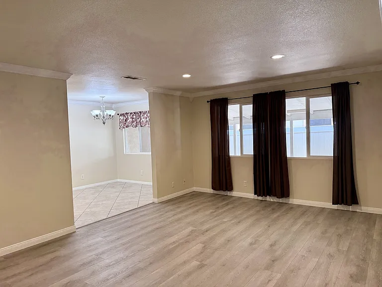 6074 Palm Ave — Photo 6