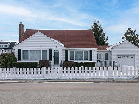 2nd image of 667 E Squantum St