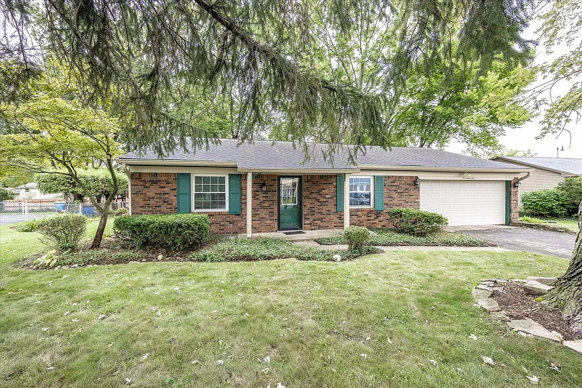 3 bed, 1432 sqft, $2,450 — Photo 1