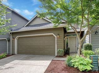 21880 NE Larkspur Ln, Fairview, OR 97024