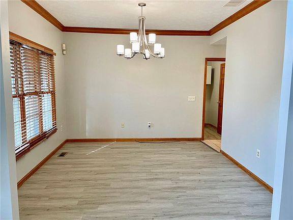 3rd image of 4849 Katelyn Dr