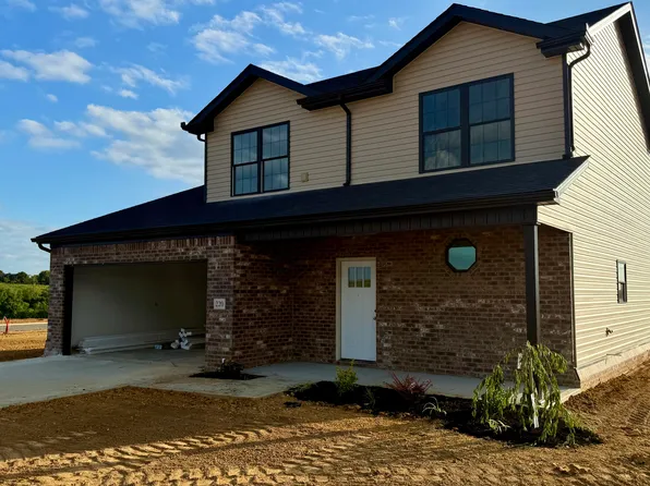 220 Stillwater Dr, Berea, KY 40403