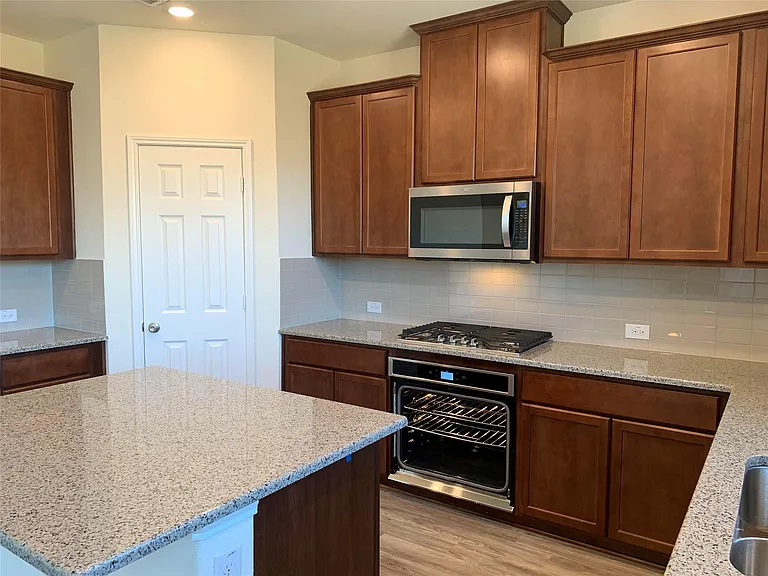 3417 Osage River Trl — Photo 6