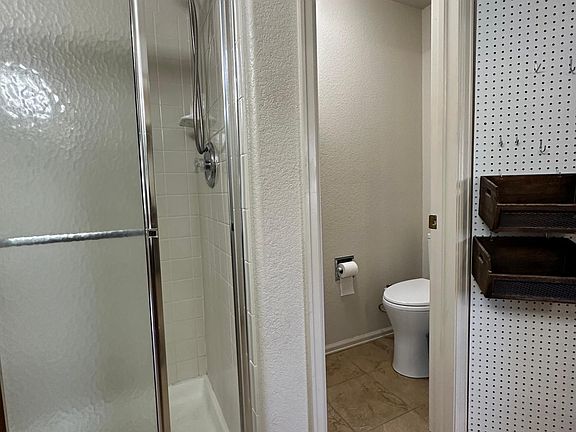 5th image of 5738 Vermillion Bluffs Dr