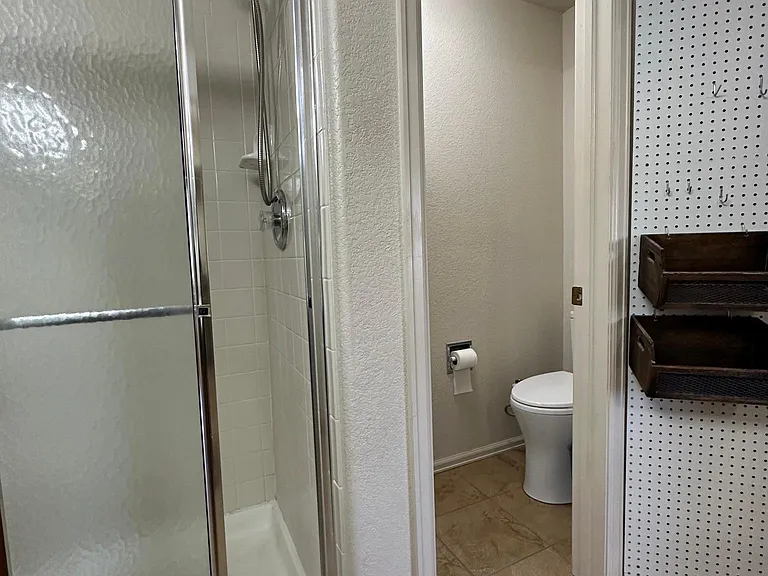 5738 Vermillion Bluffs Dr — Photo 5