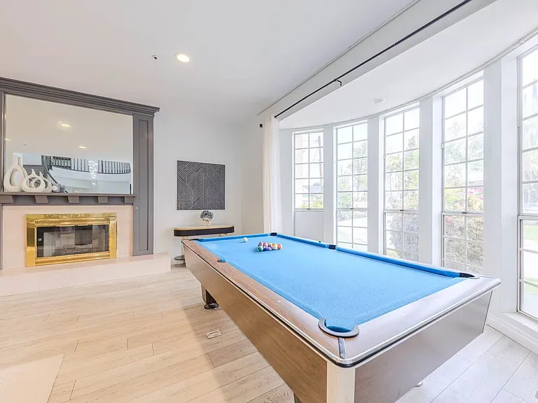 1209 Midwickhill Dr — Photo 29
