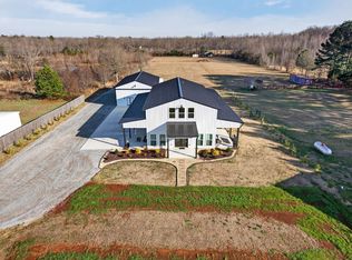 136 Pepper Rd, Taft, TN 38488