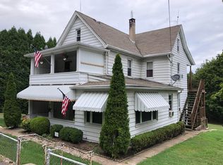 50 E Foothills Dr, Drums, PA 18222