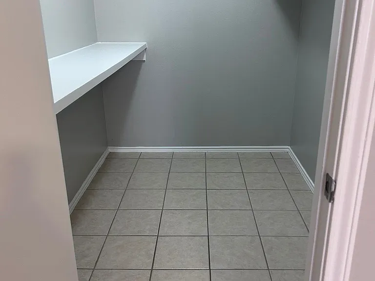 2308 W Elisa Ln #7 — Photo 8