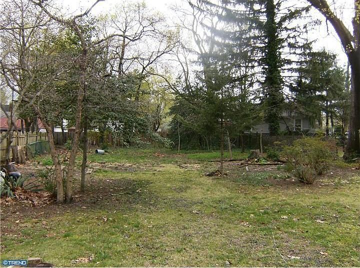 2nd image of 360 S 3rd St