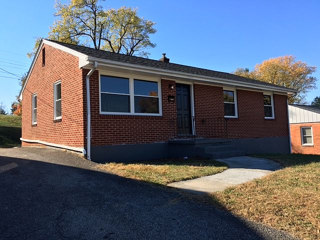 1st image of 3024 Ferncliff Ave NW