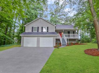 5757 Plantation Ct, Acworth, GA 30102