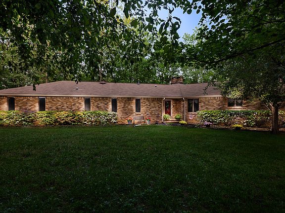 3rd image of 2435 Wood Sorrell Ln