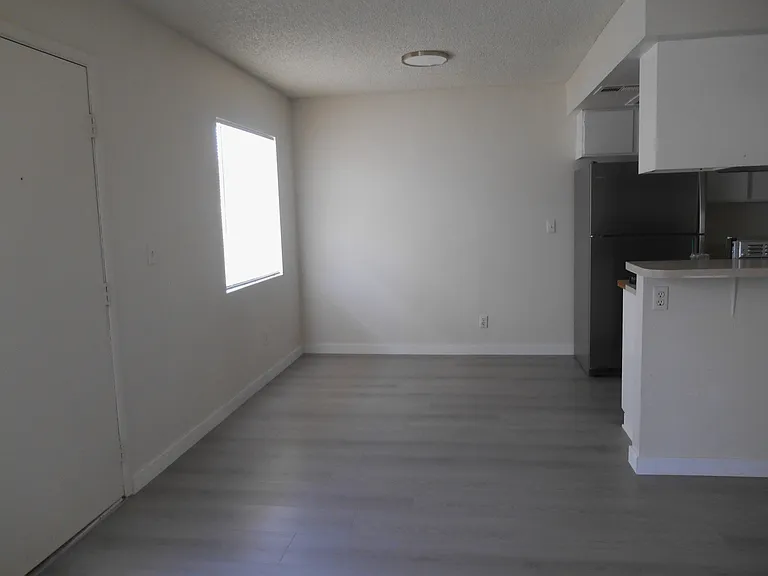 473 Rexford Dr #2 — Photo 5