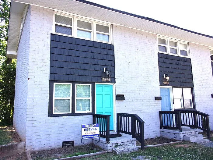 2405 Julia Ave #1 — Photo 3