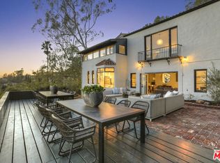 4790 Bonvue Ave, Los Angeles, CA 90027