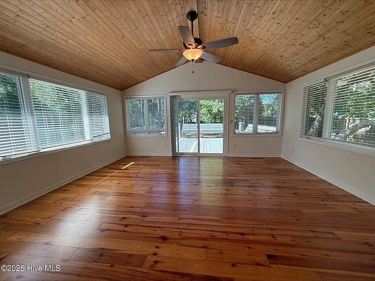 106 Cape Fear Dr — Photo 4