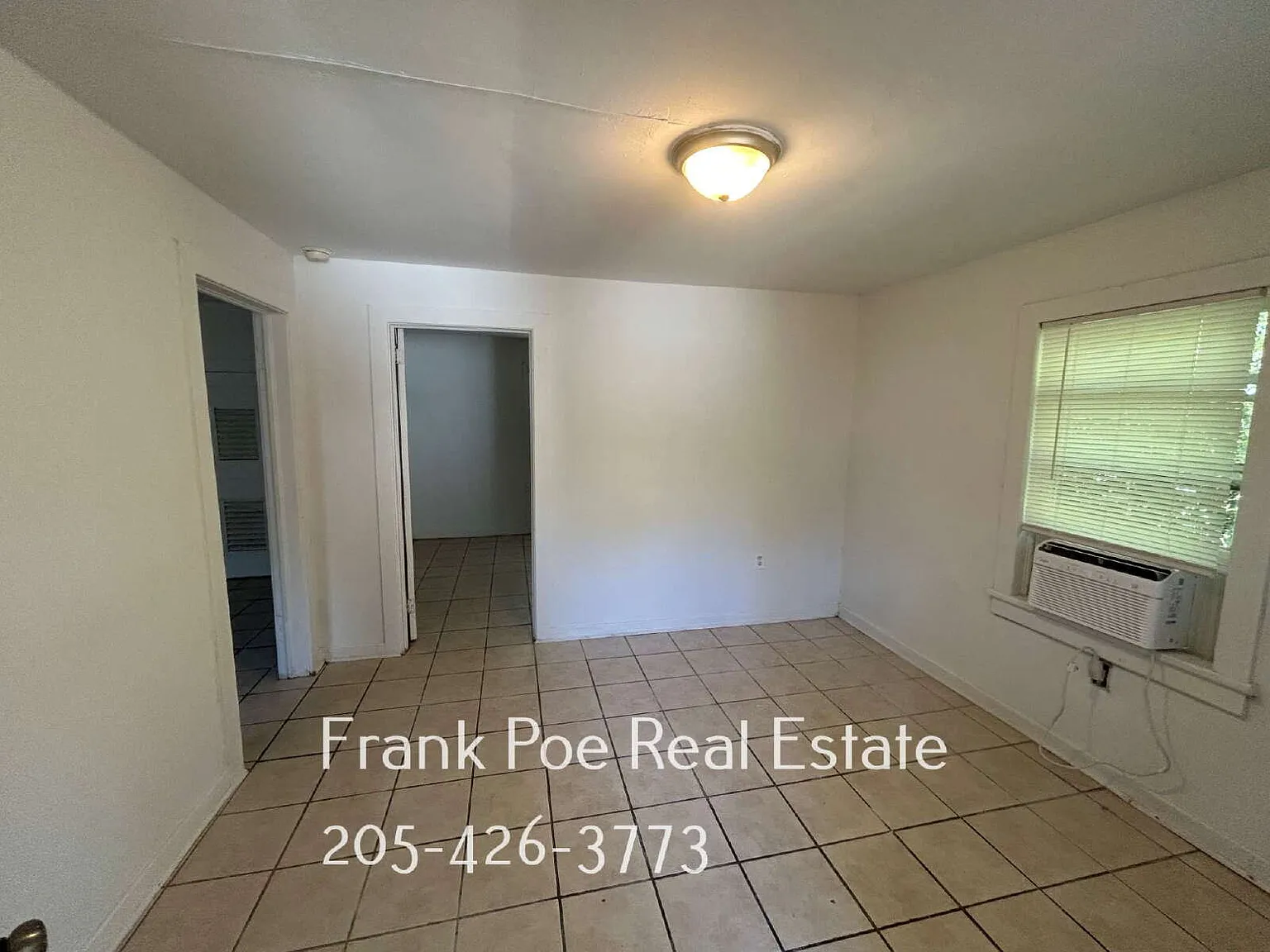 2 bed, 1.0 bath, $595 — Photo 2