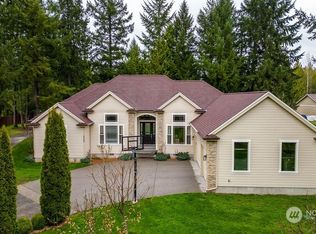 5505 214th St E, Spanaway, WA 98387