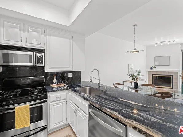 8675 Falmouth Ave APT 214, Playa Del Rey, CA 90293