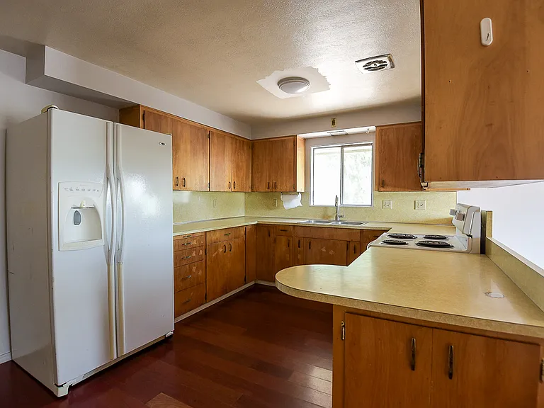 10411 Scotch Pines Rd — Photo 4