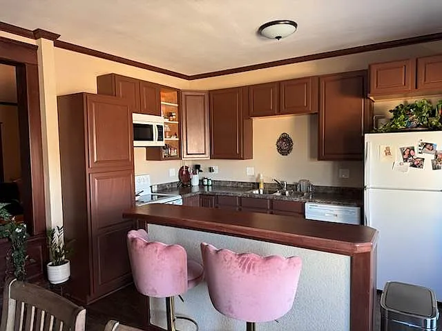216 E Kemp Ave #2-1 — Photo 4