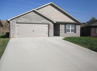 3052 Zachary Pointe Ln, Knoxville, TN 37938