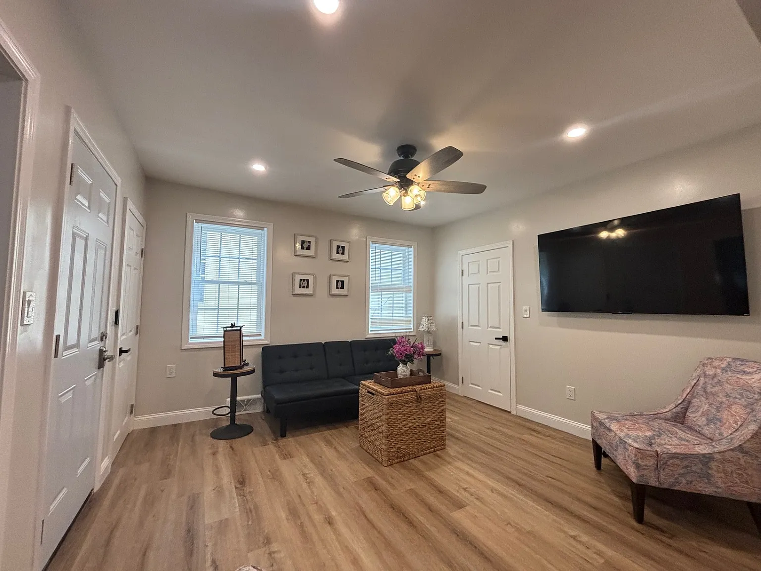 2 bed, 1047 sqft, $2,800 — Photo 4