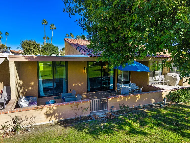 56 La Ronda Dr — Photo 25