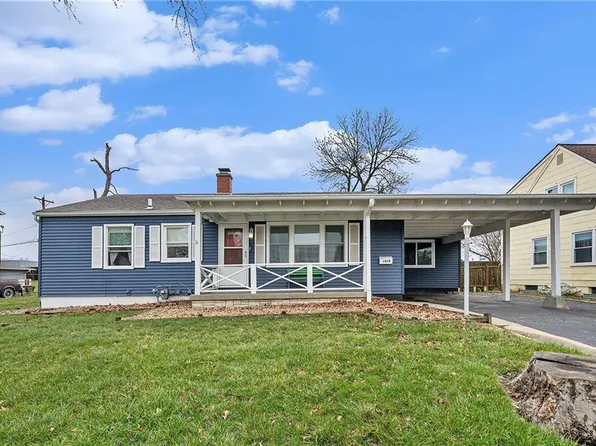 1810 S Dodgion Ave, Independence, MO 64055