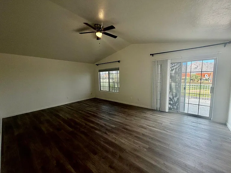 11018 N Mountain Breeze Dr — Photo 28