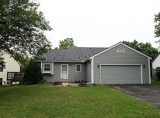 18945 Joseph Curv, Eden Prairie, MN 55346