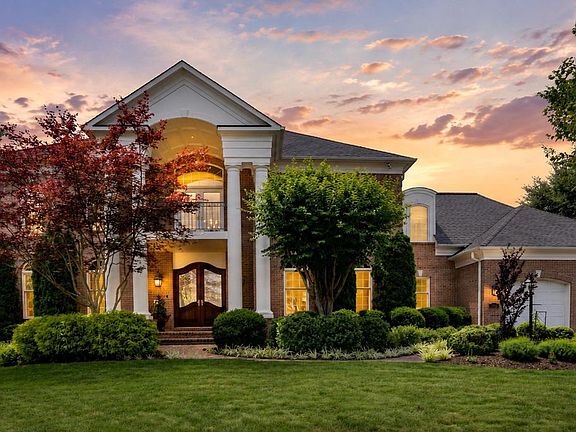 2nd image of 8382 Pedigrue Ct