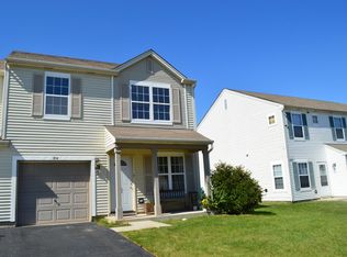 214 W Savannah Dr #214, Romeoville, IL 60446