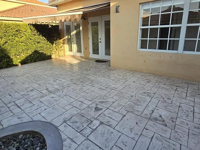 16325 SW 103rd Ter #16325 — Photo 3