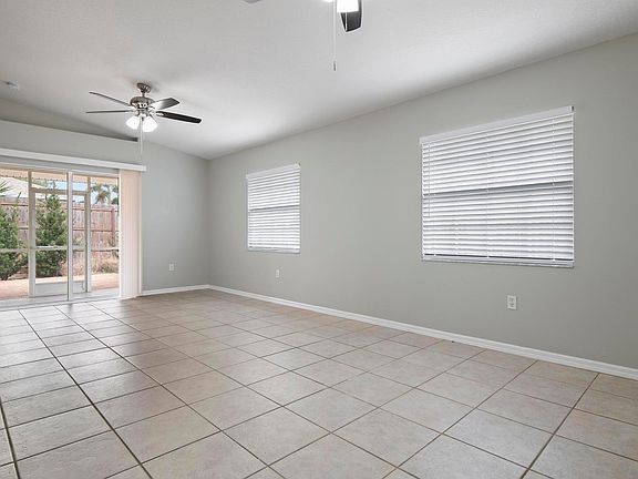 4th image of 1727 Mova St