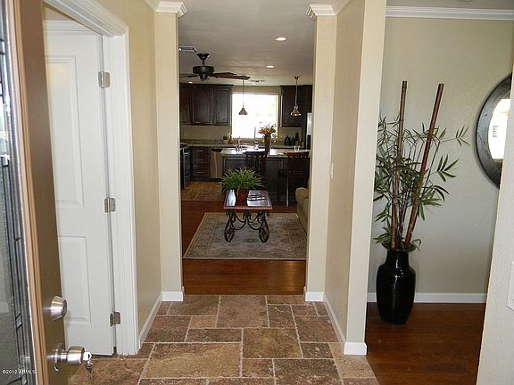 3rd image of 11402 N 69th St