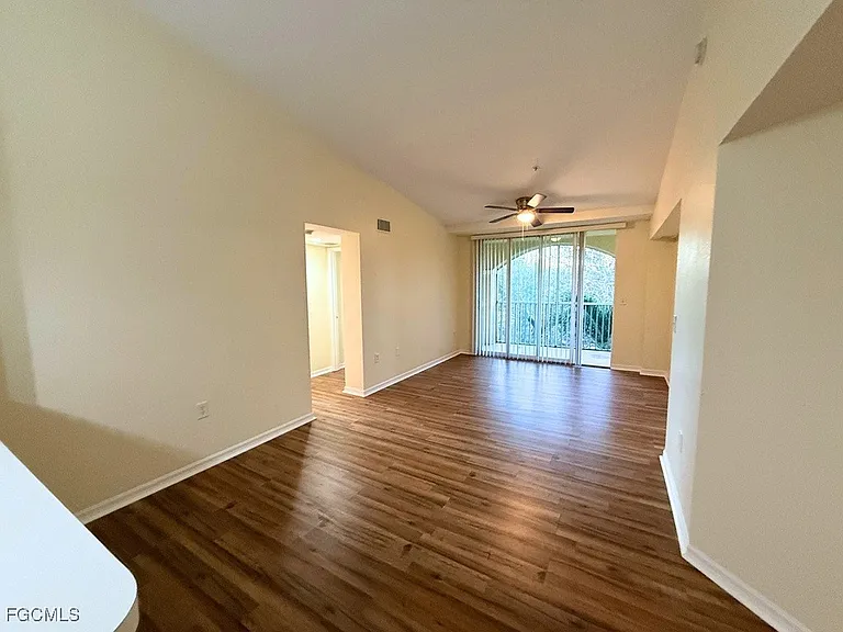 4135 Residence Dr #618 — Photo 4