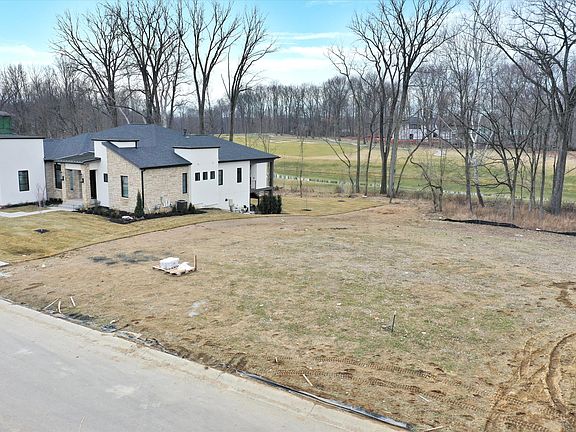 5th image of 4270 Strathmore Ln