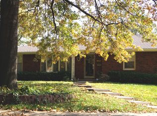 8103 Overbrook Rd, Leawood, KS 66206