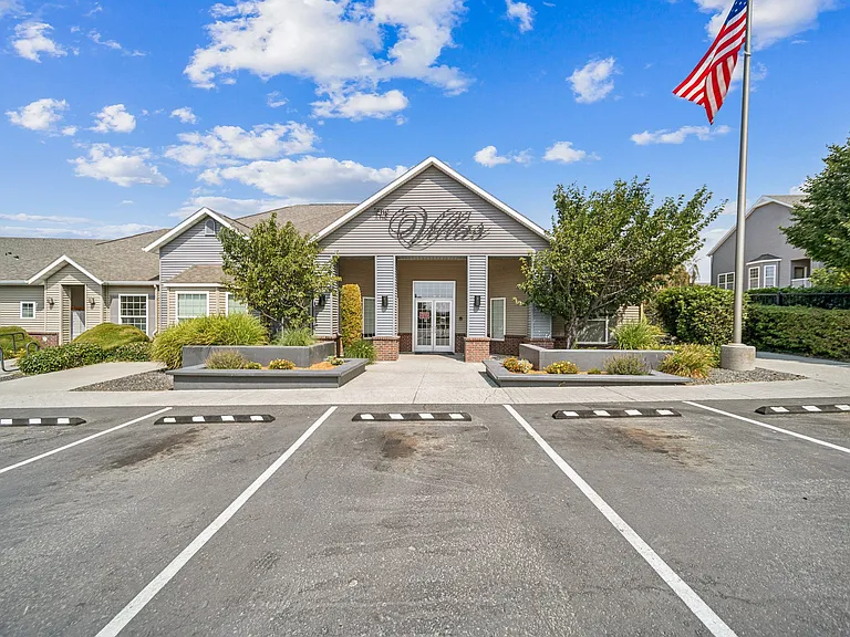 Villas at Meadow Springs — Photo 42