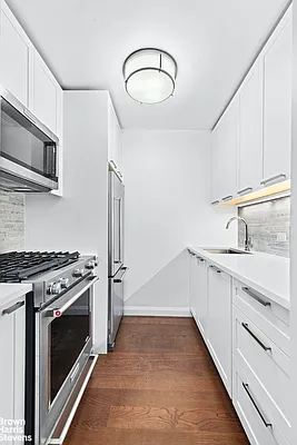 Rented by Brown Harris Stevens | media 12