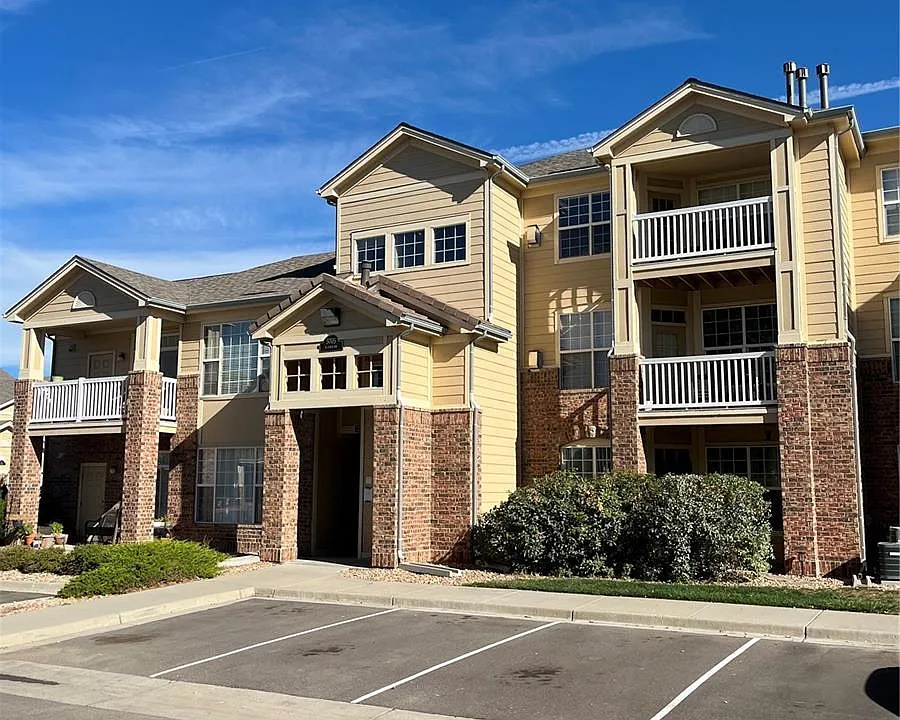 5765 N Genoa Way #1-305