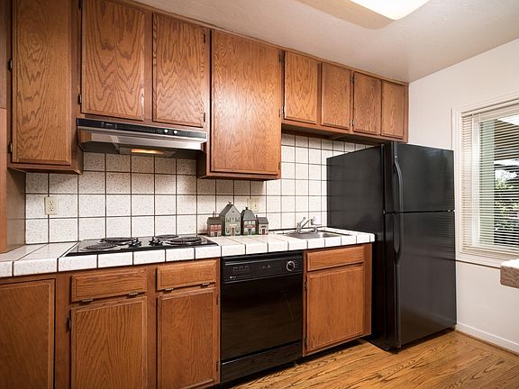 2nd image of 177 N El Camino Real APT 14